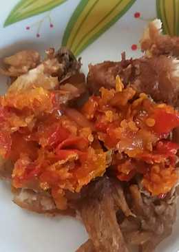 Ayam gepuk sambal bawang