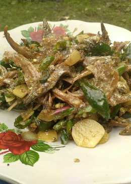 Ikan asin cabe hijau