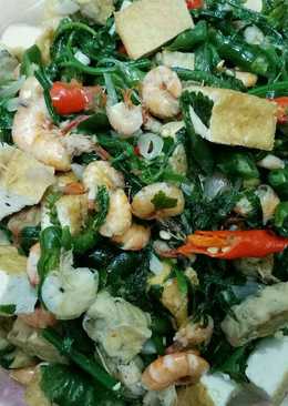 Tumis sayur pakis cabe ijo