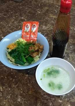 Mie ayam jamur sederhana