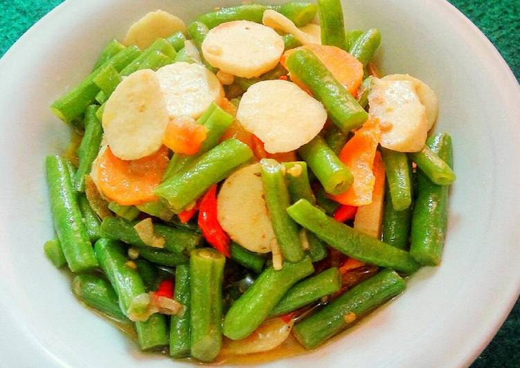 gambar untuk resep Tumis buncis bakso ikan simple