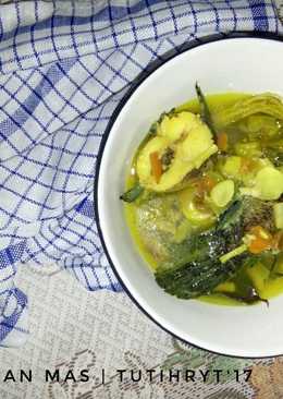 Sayur ikan Mas bumbu kuning