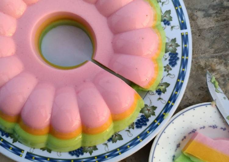 resep makanan Silky Puding Rainbow