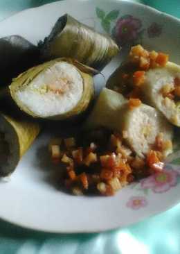 Lontong isi kentang wortel kecap