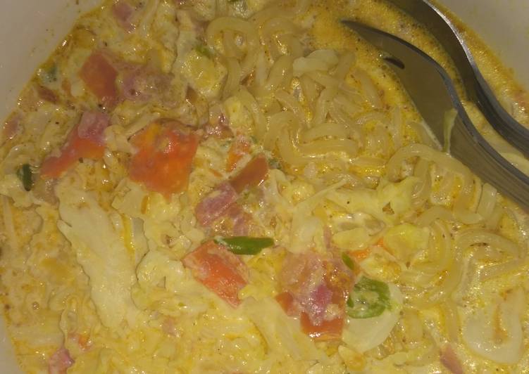 cara membuat Indomie Kari Susu