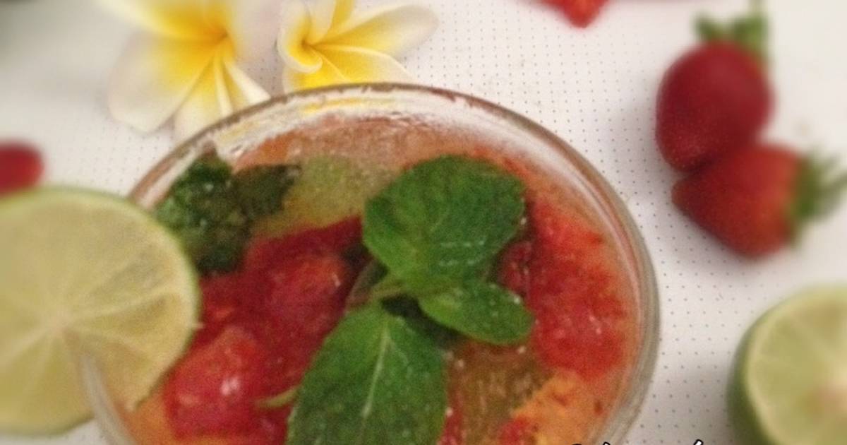 Resep Tropical strawberry mojito