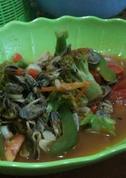 Tumis kerang rawit tomat