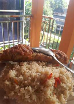 Nasi goreng ala anak kos