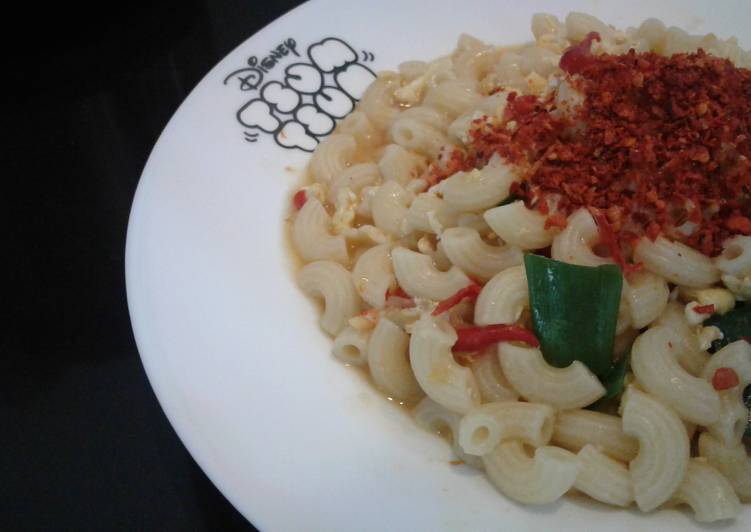 resep Seblak makaroni SUPER HOT ft boncabe level 30 ala KPOPer