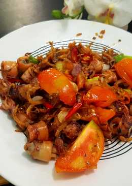 Tumis cumi asin ikan teri