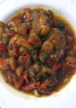 Ayam kecap/semur ayam simple (amatir)