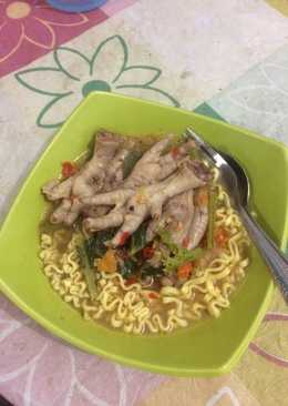 Seblak mie ceker mantul (mantap betul)