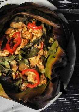 Pepes Nasi Ayam Jamur Pedas
