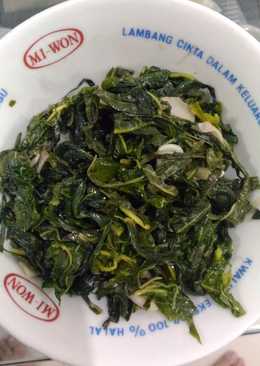 Tumis daun pepaya & singkong