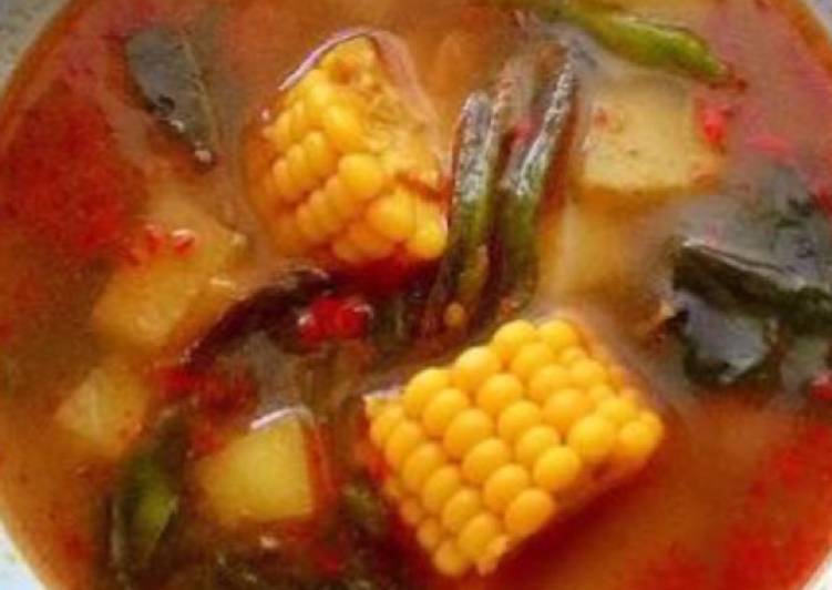 resep lengkap untuk Sayur Garang Asem with Iga Sapi