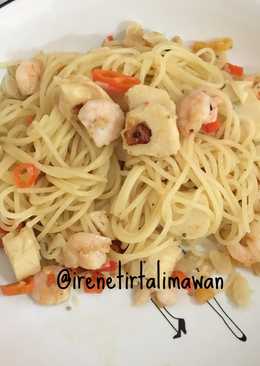 Seafood Aglio Olio