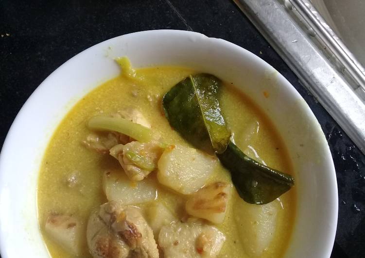 Resep Kare Ayam Kentang yummy?? Kiriman dari Ariyani Ani