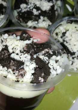 Silky puding Oreo cheddar vla vanila