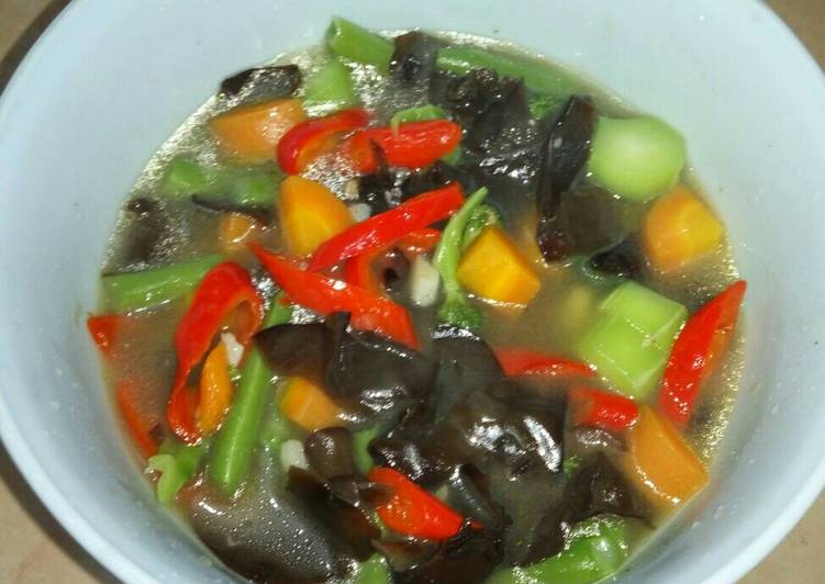 resep masakan Ca Brocholli Jamur Pedas - Bebas Micin - Vegetarian