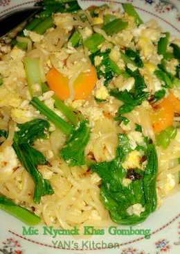 Mie Nyemek Khas Gombong