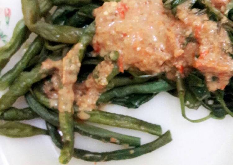 resep makanan Rumbah /rujak kangkung sambal asem has karangampel indramayu