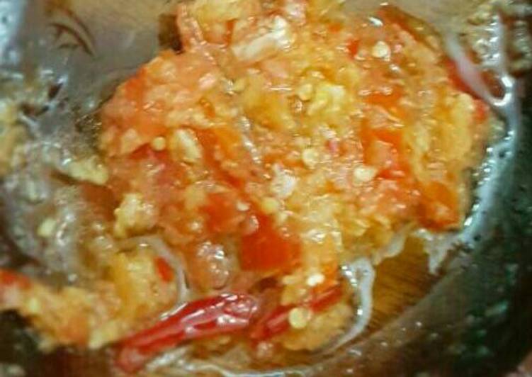 gambar untuk cara membuat Sambal bawang putih ala ayam penyet surabaya