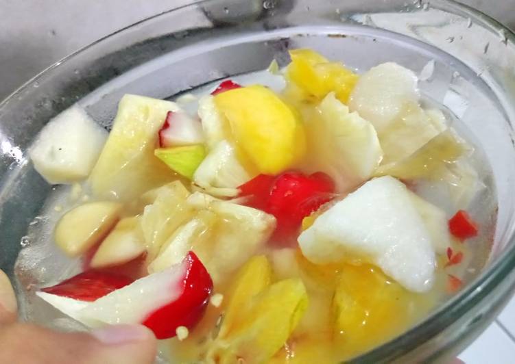 resep lengkap untuk Asinan Buah Simple Jos