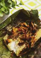 Nasi Bakar Tongkol rica-rica & tumis daun singkong