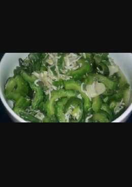 Tumis pare ikan teri medan