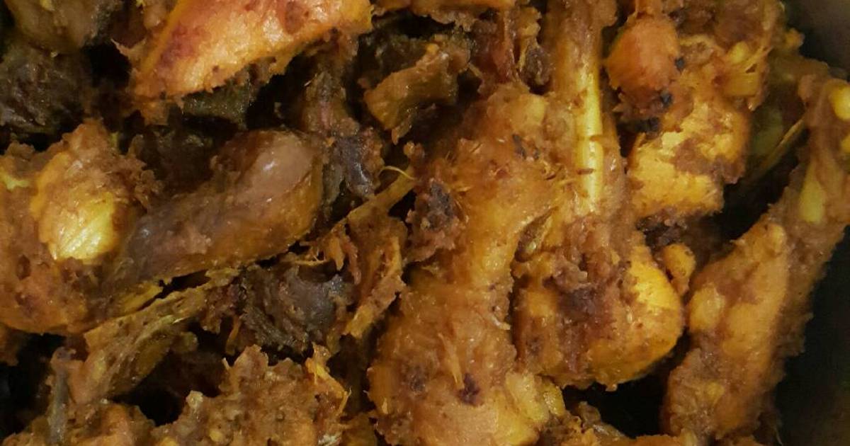 Resep Ayam Kunyit Ungkep Goreng ala Doris Sjafei