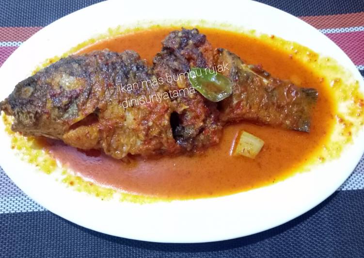 Resep Ikan mas bumbu rujak - Yohana Sunyatama