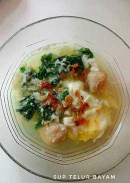 Menu balita sup telur bayam