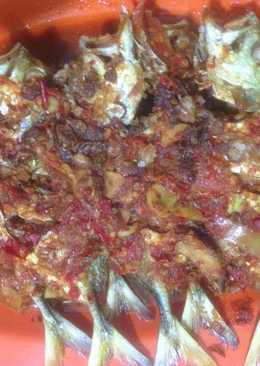 Ikan laut bumbu bali