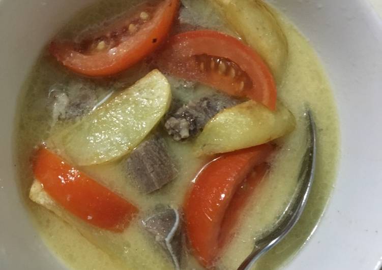 resep lengkap untuk Soto betawi