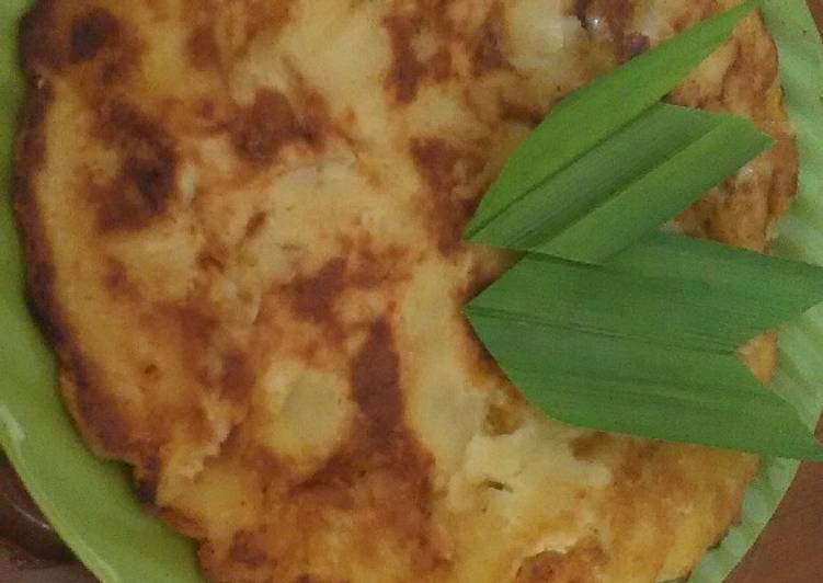 Lempeng pisang talas kelapa(Kalimantan)
