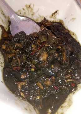 Tumis Cumi Tinta Hitam