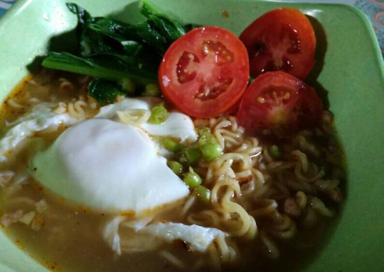 resep lengkap untuk Mie instan soto banjar limau kuit