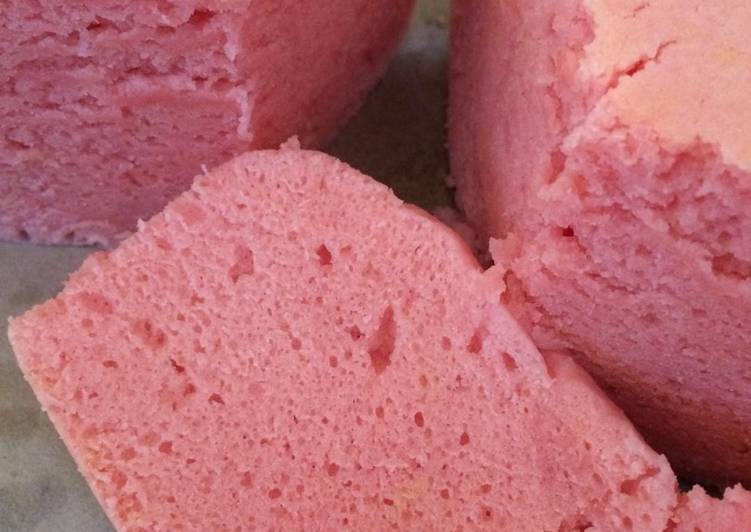 resep lengkap untuk Bolu kukus strawberry