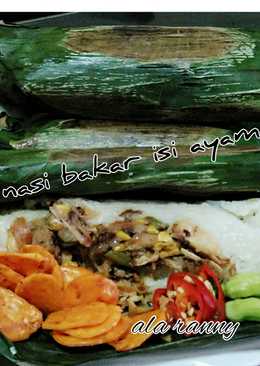 Nasi bakar isi ayam suwir