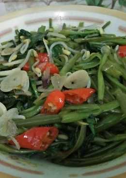 Tumis kangkung taoge