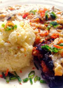 Grilled Chicken with Mashed Cauliflower & Mushroom Cheesy Sauce