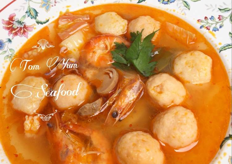 resep lengkap untuk Tom Yum Seafood - Mudah & Lezat