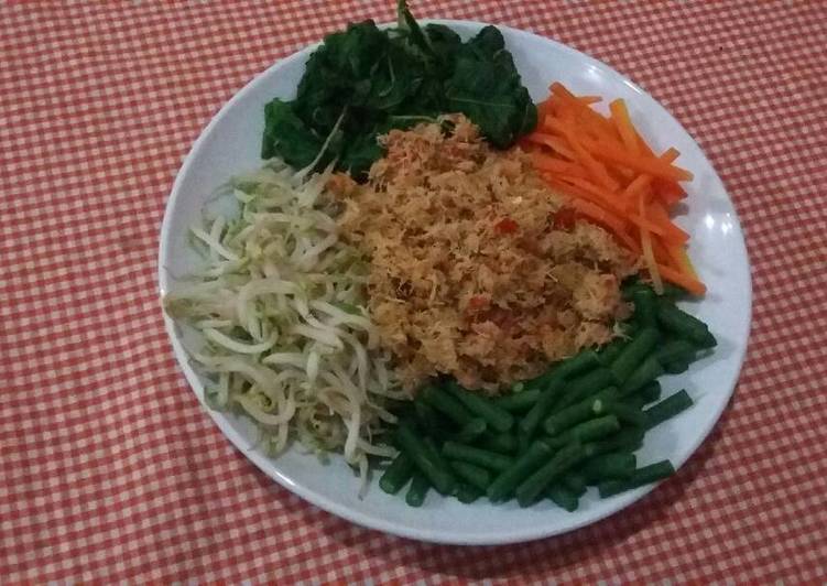 cara membuat Urap bumbu sangrai