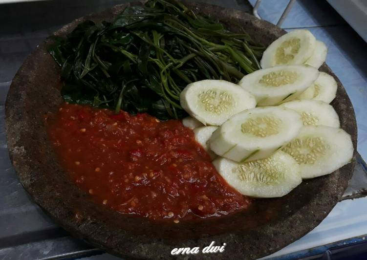 resep masakan Brambang asem kangkung / plecing jawa