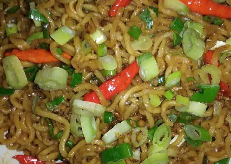 resep lengkap untuk Mie goreng racikan simpel