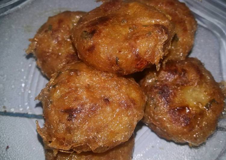  Resep Perkedel kentang daging bumbu spesial oleh 