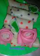 Dadar gulung polkadot& mawar #postingrame2_jajanantradisional