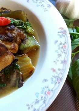 Ikan asap dan terong bumbu pecel