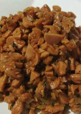 Sosis lada hitam untuk isian roti goreng