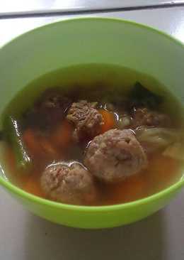 Sop daging bakso sapi (no telur)